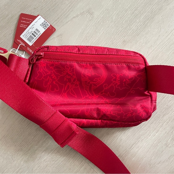 NWT Lululemon Lunar New Year Everywhere Belt Bag 1L, Year of the Snake Red - Picture 10 of 11
